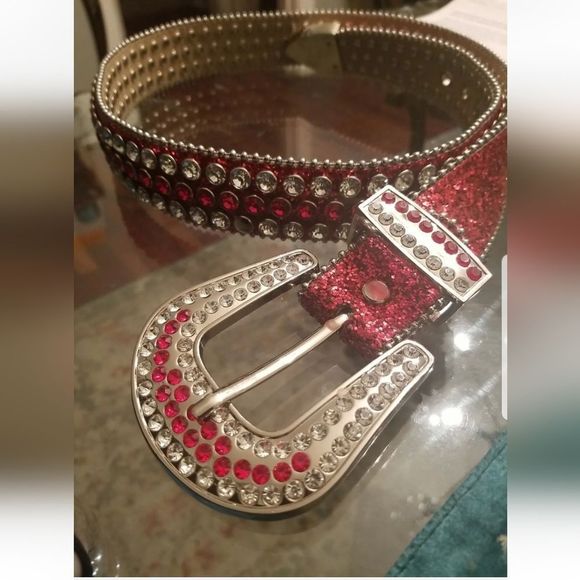 DNA PREMIUM WEAR BELT RED GLITTER W/RED & SILVER STONES. SZ. XS MISSING 1 STONE - Picture 2 of 11